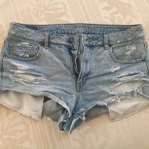 High waisted American Eagle denim shorts
